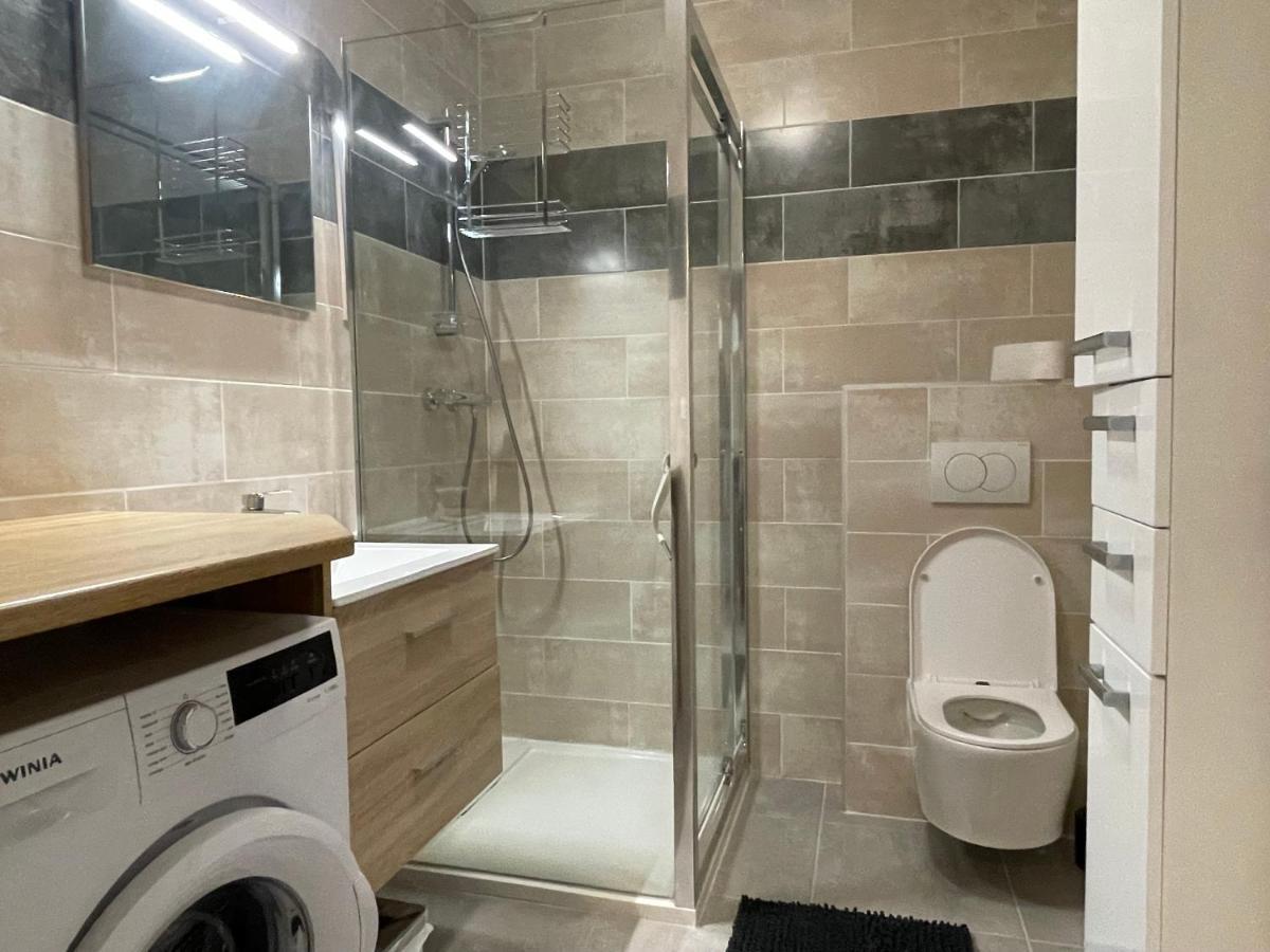 Au Calme Proche Centre-Ville, Studio Renove Avec Equipements Neufs Et Parking Prive Gap Zewnętrze zdjęcie