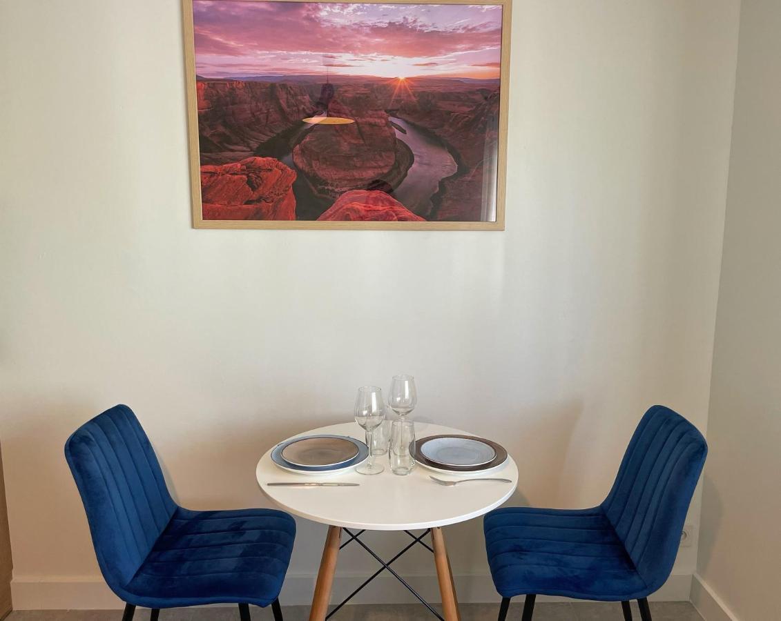 Au Calme Proche Centre-Ville, Studio Renove Avec Equipements Neufs Et Parking Prive Gap Zewnętrze zdjęcie